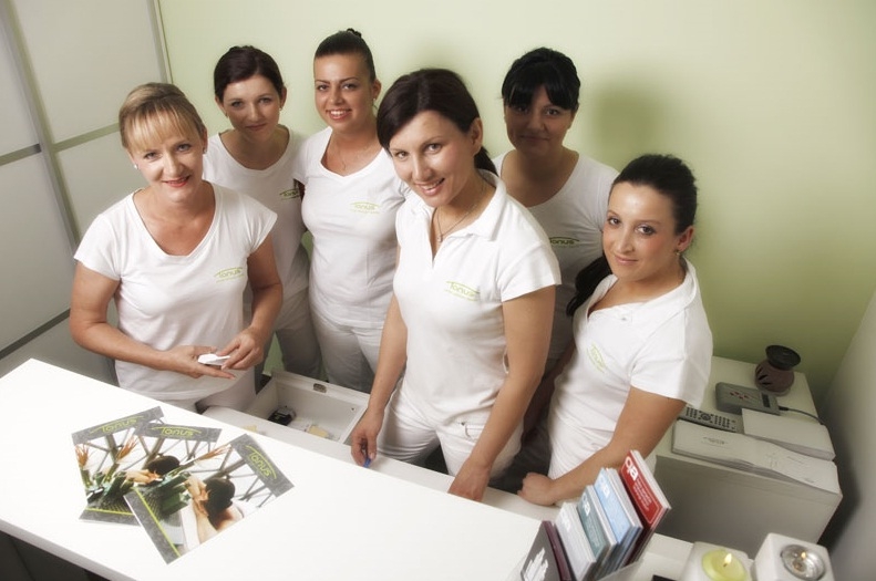 71% POPUSTA NA PUT DO TIJELA IZ SNOVA &ndash; 3 BODYWRAPPINGA I 3 APARATIVNE LIMFNE DRENA...