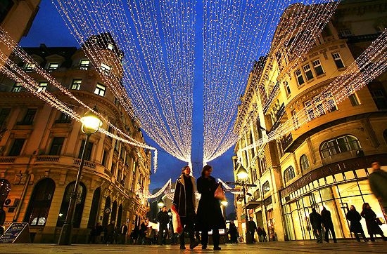 NOĆENJE S DORUČKOM ZA DVIJE OSOBE U BEOGRADSKOM HOTELU &bdquo;HAPPY STAR CLUB&ldquo; ZA SAMO 22...