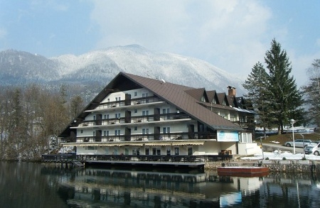 Pravi zimski odmor uz smje&scaron;taj u Hotelu BOR i Gradu Hrib