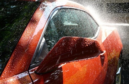Kompletno unutarnje i vanjsko pranje osobnih automobila u autopraonici IGNJATIĆ