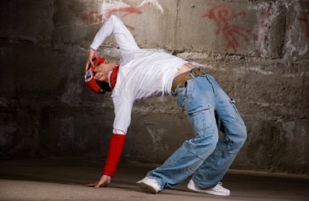 Ple&scaron;ite Zumbu ili Hip hop u plesno rekreativnom centru SINEKI u Sesvetama