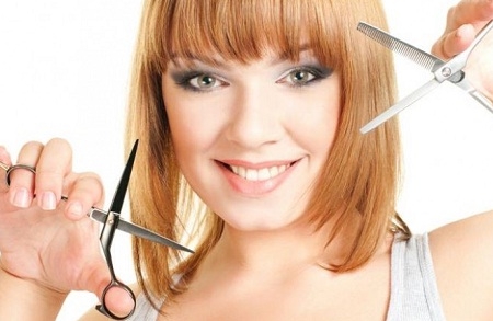 Potpuni makeover va&scaron;e kose u frizerskom salonu KARLA BRUNI na Savici