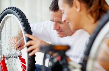 Kompletan servis bicikla u B-BIKE -u uz mogućnost preuzimanja bicikla na kućnoj adr...