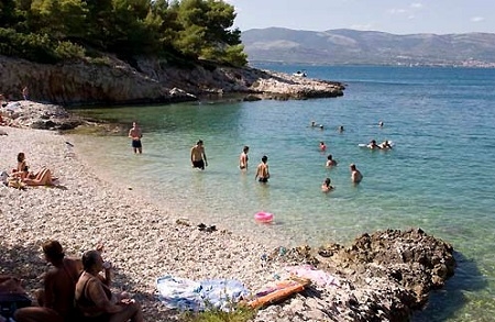 Otok Čiovo, Slatine - 2 noćenja za 2+2 osobe u apartmanima LJILJA